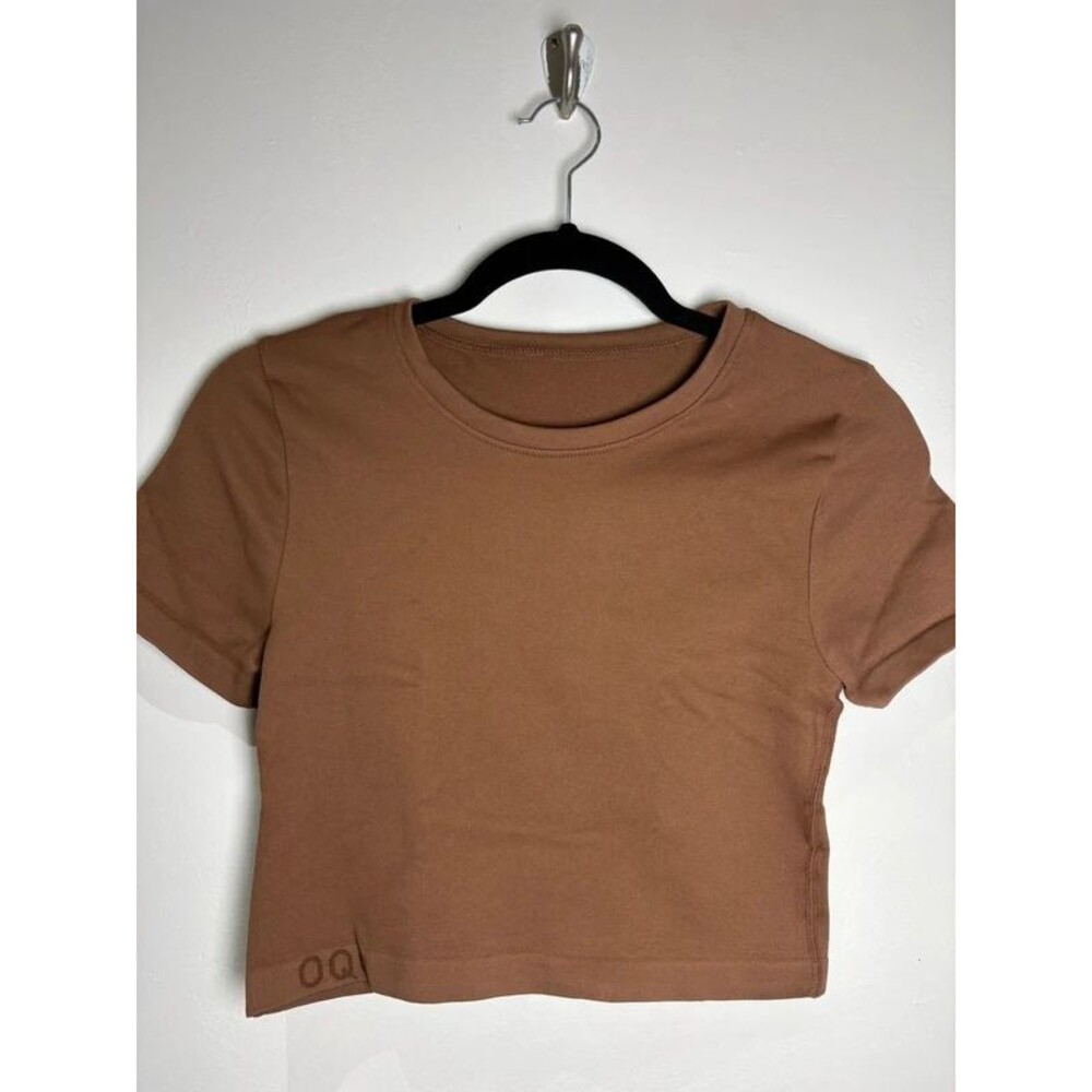OQQ Brown Ribbed Short-Sleeve Crop Top Size M